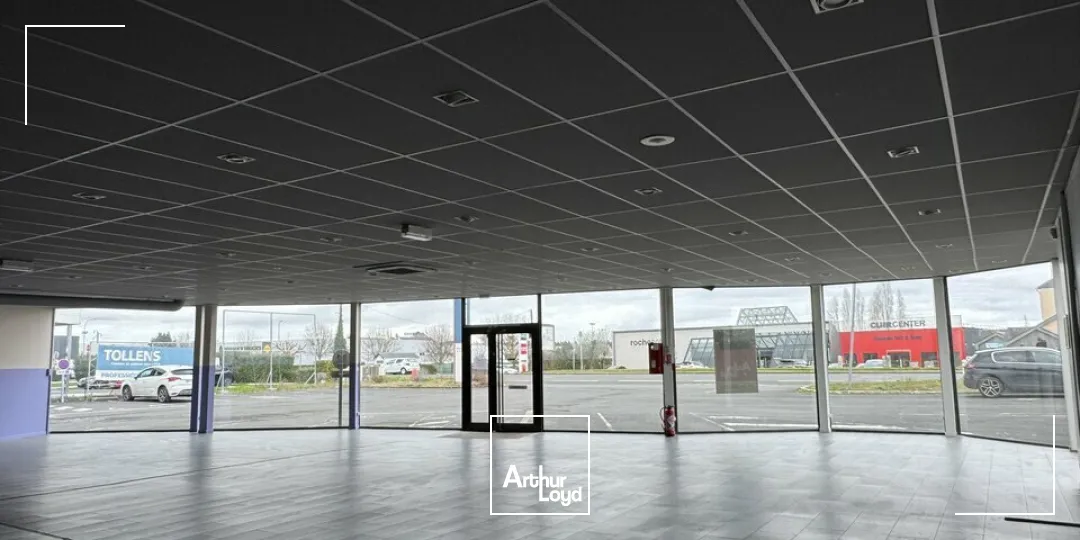 Locaux commerciaux - Location - CHAMBRAY LES TOURS - 37170 - 1000-1000 - 7635351