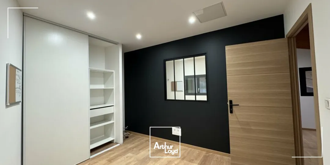 Locaux commerciaux - Location - SAINT-CYR-SUR-LOIRE - 37540 - 314-314 - 7635371