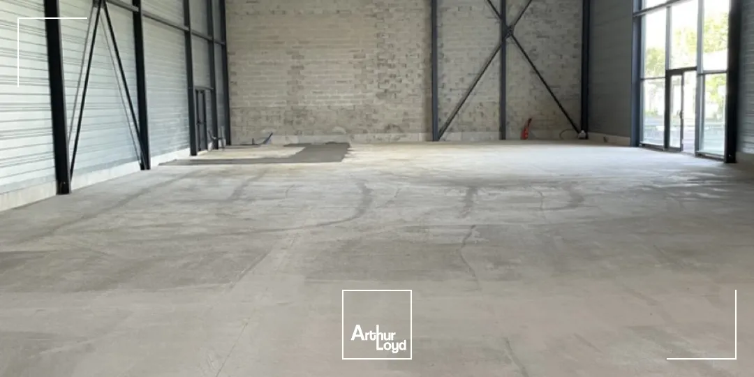 Locaux commerciaux - Location - SAINT MAXIMIN - 60740 - 625.23-625.23 - 7636160