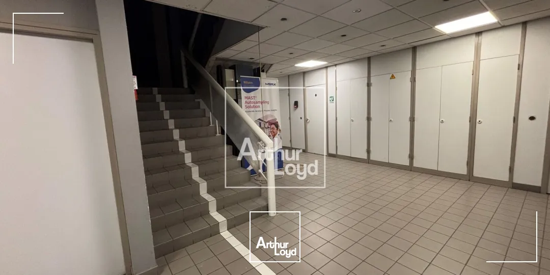 Locaux d'activité & Entrepôts - Location - MEYLAN - 38240 - 113.9-430.8 - 7636245