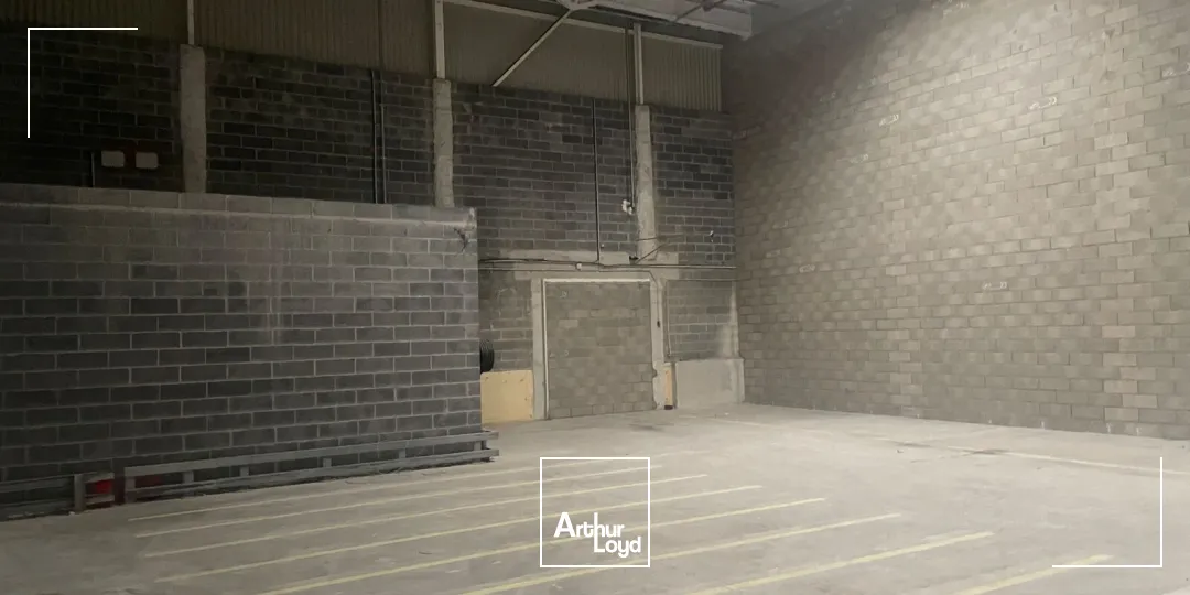 Locaux d'activité & Entrepôts - Location - Arras - 62000 - 354-1685 - 7636437