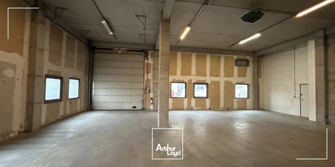 Locaux d'activité & Entrepôts - Location - VILLENEUVE LA GARENNE - 92390 - 432-2907 - 7636640