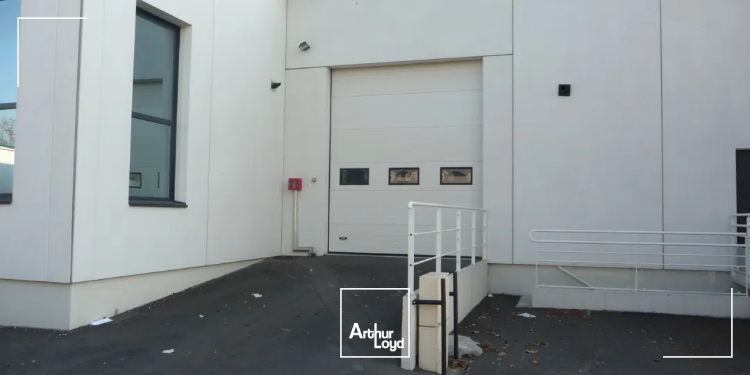 Locaux d'activité & Entrepôts - Location - VILLENEUVE LA GARENNE - 92390 - 301-301 - 7636663