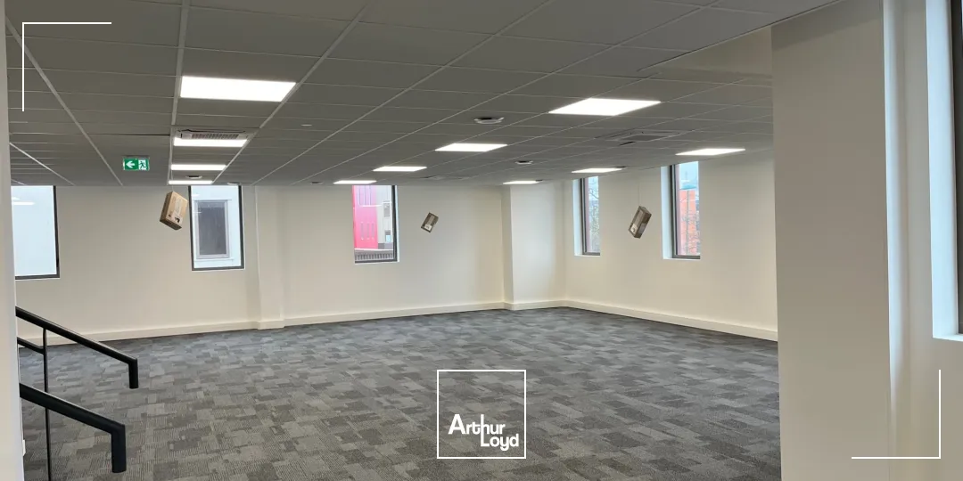 Locaux d'activité & Entrepôts - Location - GENNEVILLIERS - 92230 - 784-2270 - 7636719