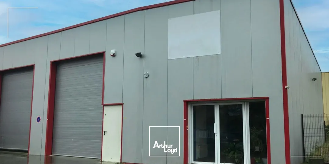 Locaux d'activité & Entrepôts - Location - SAINT PHILBERT DE GRAND LIEU - 44310 - 235-235 - 7636894