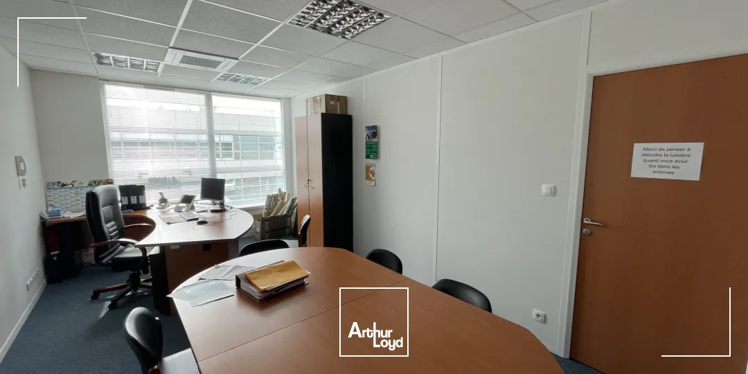 Bureaux - Location - SAINT HERBLAIN - 44800 - 300-300 - 7636900