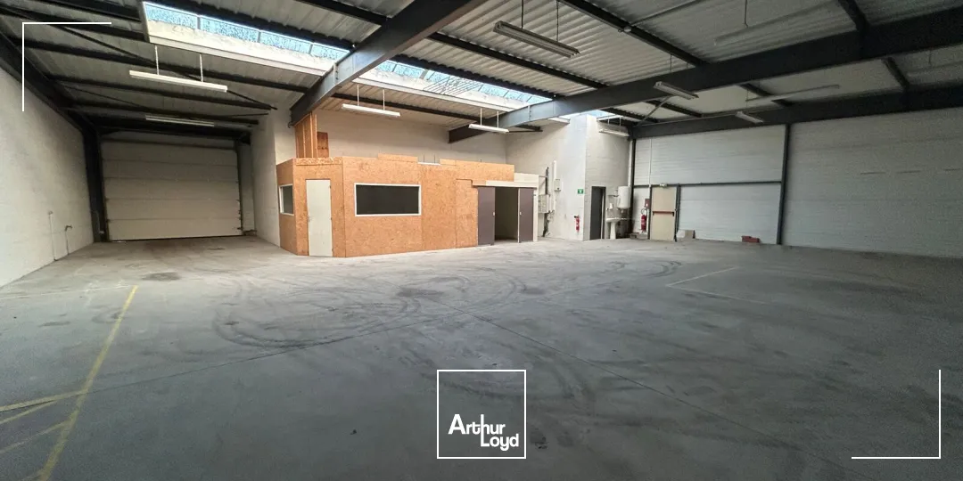 Locaux d'activité & Entrepôts - Vente - SAINT AIGNAN GRANDLIEU - 44860 - 344-344 - 7636966