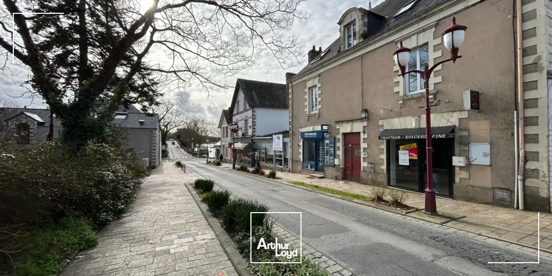 Locaux commerciaux - Location - SUCE SUR ERDRE - 44240 - 53-53 - 7636981