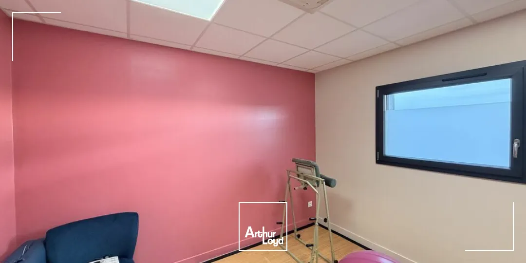 Bureaux - Location - VOUILLÉ - 86190 - 81-81 - 7637148