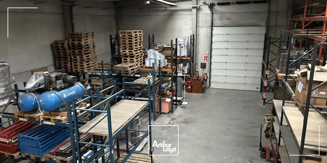 Locaux d'activité & Entrepôts - Location - HALLENNES LEZ HAUBOURDIN - 59320 - 930-930 - 7637617