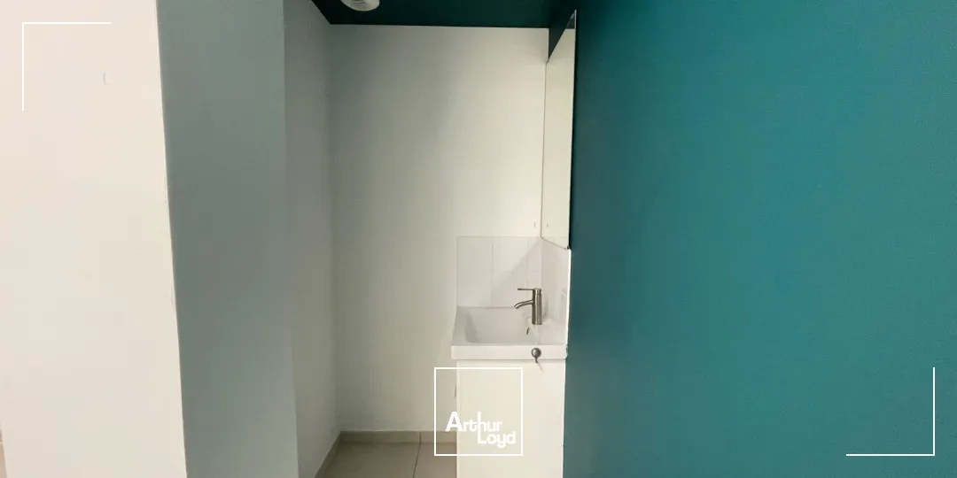 Bureaux - Location - RONCQ - 59223 - 23.75-75.83 - 7637625