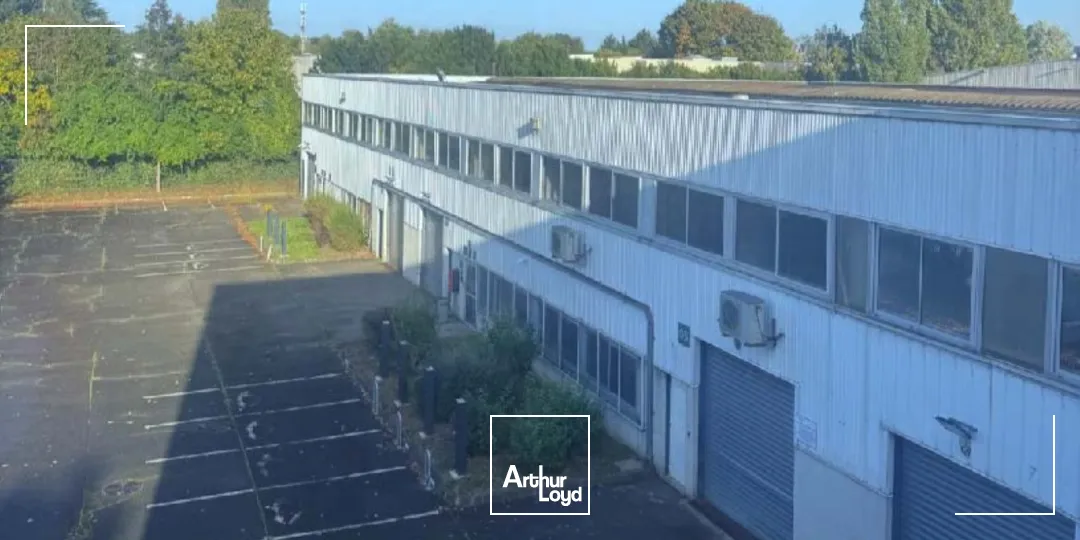 Locaux d'activité & Entrepôts - Location - BUC - 78530 - 1002-3969 - 7637720