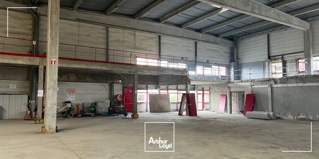 Locaux d'activité & Entrepôts - Location - MAUREPAS - 78310 - 6081-6081 - 7637740