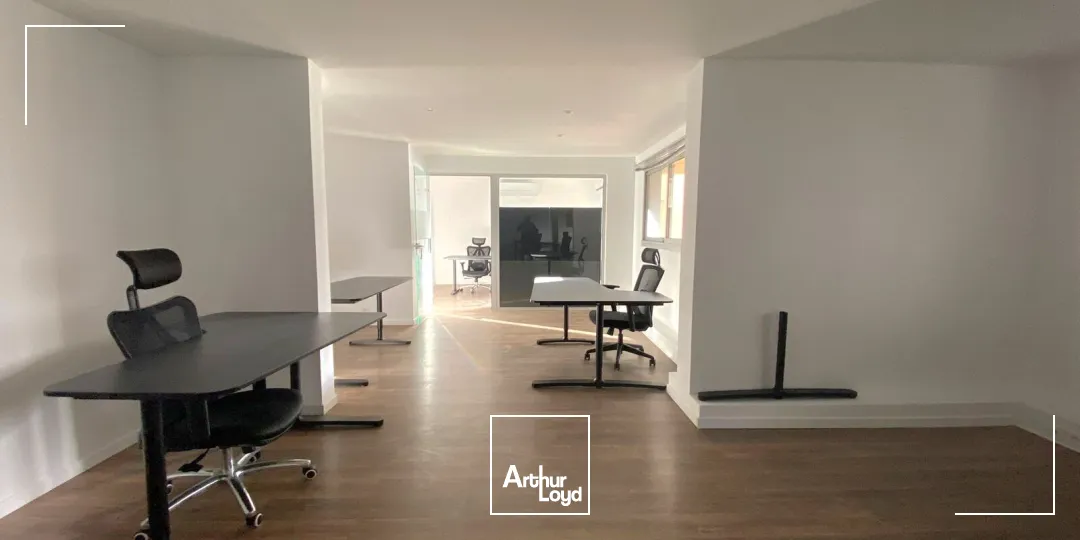 Bureaux - Location - MARSEILLE - 13008 - 53-183 - 7637748