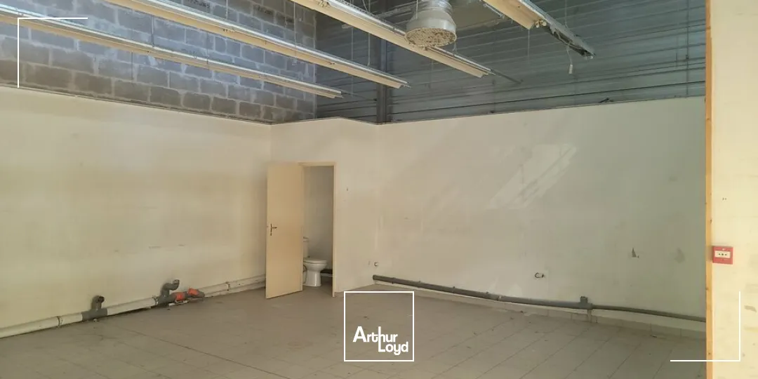 Locaux commerciaux - Location - CHATELLERAULT - 86100 - 65-65 - 7638088