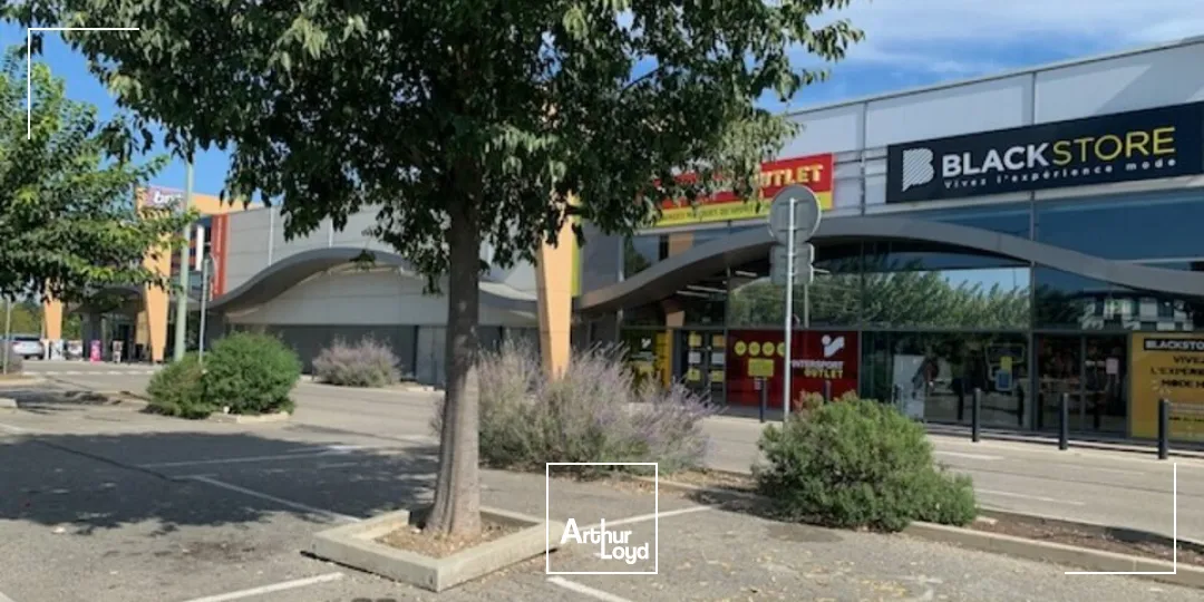 Locaux commerciaux - Location - SORGUES - 84700 - 630-630 - 7639604