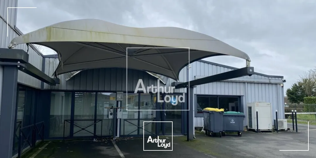 Locaux d'activité & Entrepôts - Vente - MOISSY-CRAMAYEL - 77550 - 650-650 - 7639671