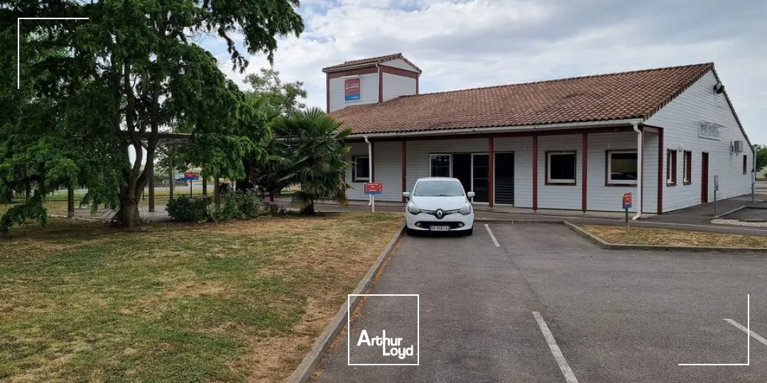 Locaux commerciaux - Vente - LA CRECHE - 79260 - 310-310 - 7639713