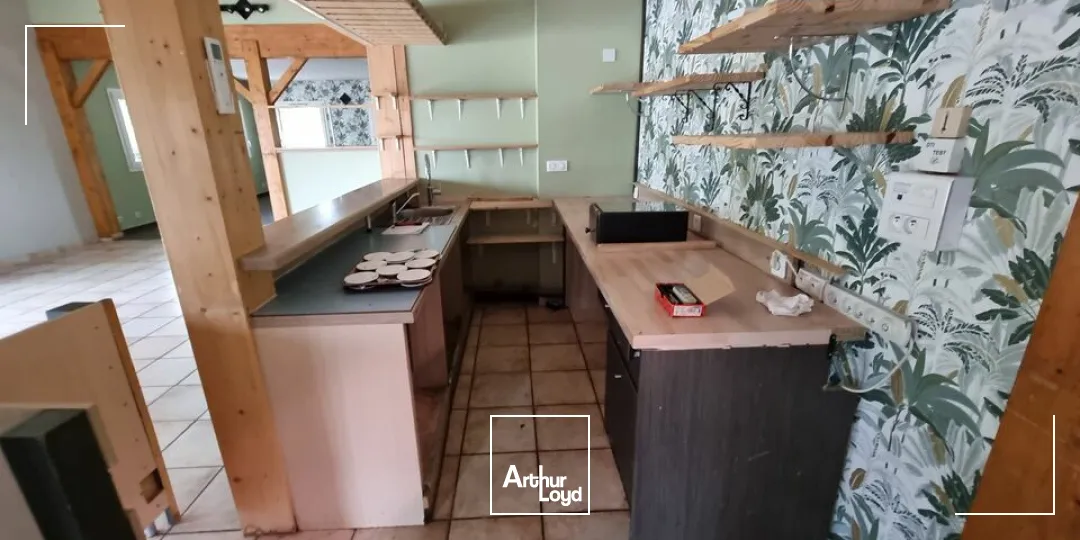 Locaux commerciaux - Vente - LA CRECHE - 79260 - 310-310 - 7639714