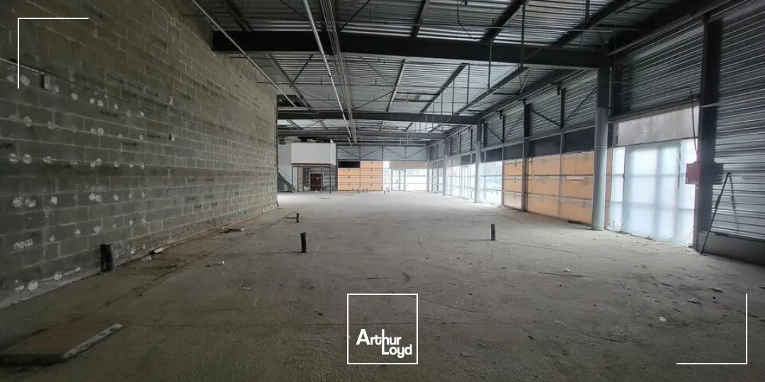 Locaux commerciaux - Location - CHATELLERAULT - 86100 - 652-652 - 7639737