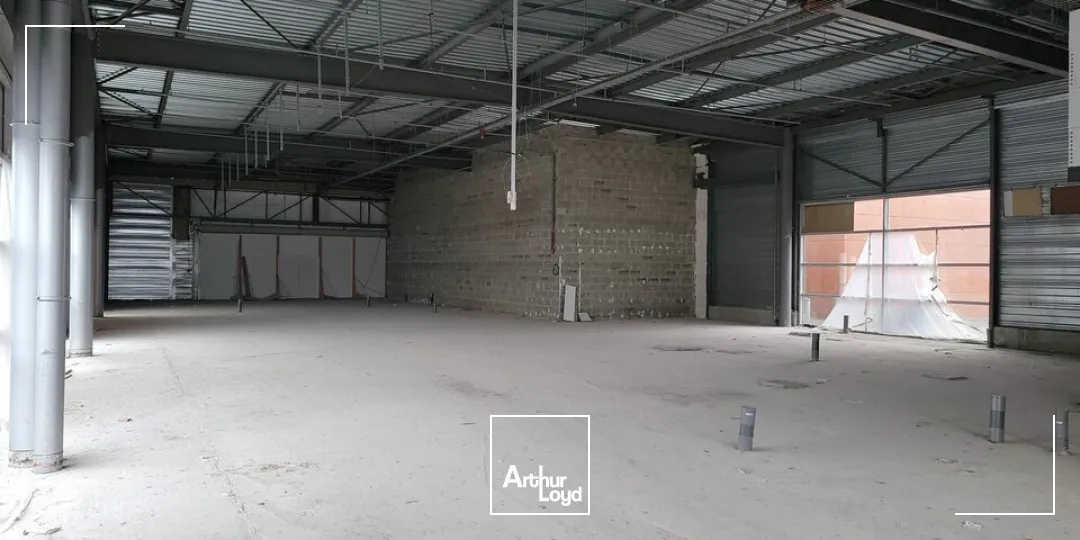 Locaux commerciaux - Location - CHATELLERAULT - 86100 - 652-652 - 7639739