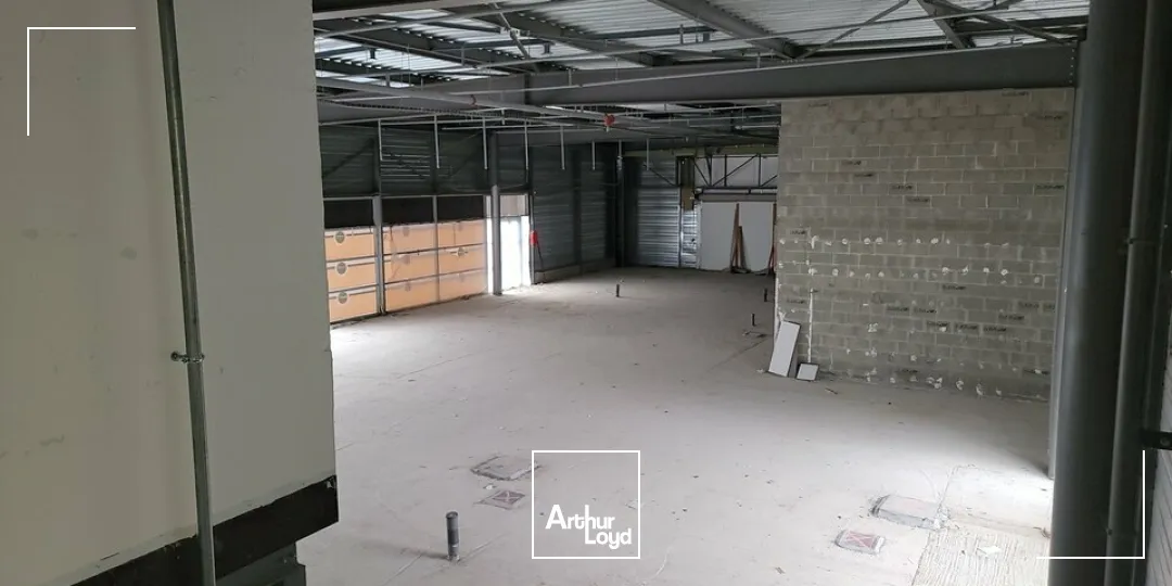 Locaux commerciaux - Location - CHATELLERAULT - 86100 - 652-652 - 7639740