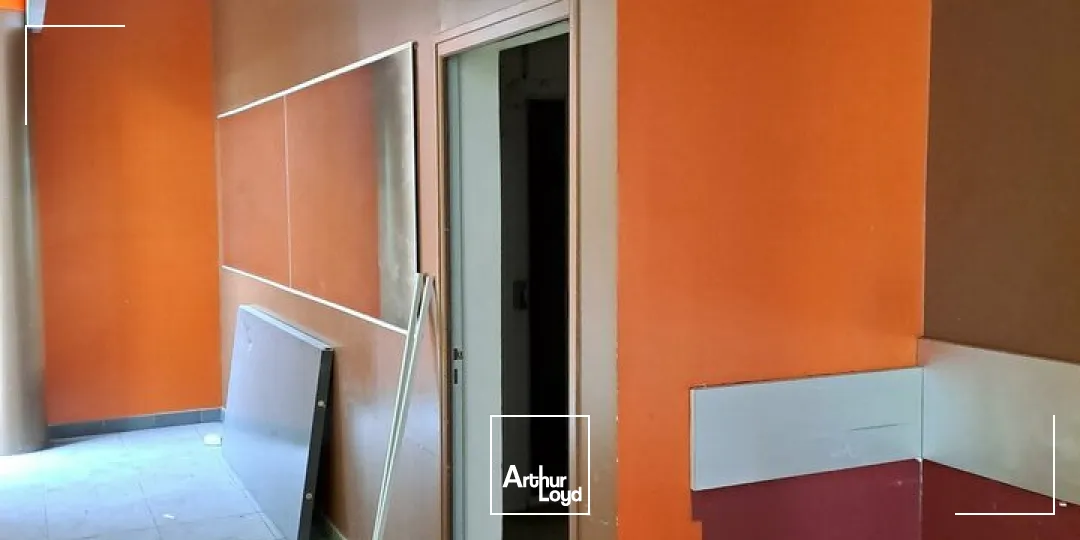 Locaux commerciaux - Location - CHATELLERAULT - 86100 - 125-125 - 7639729