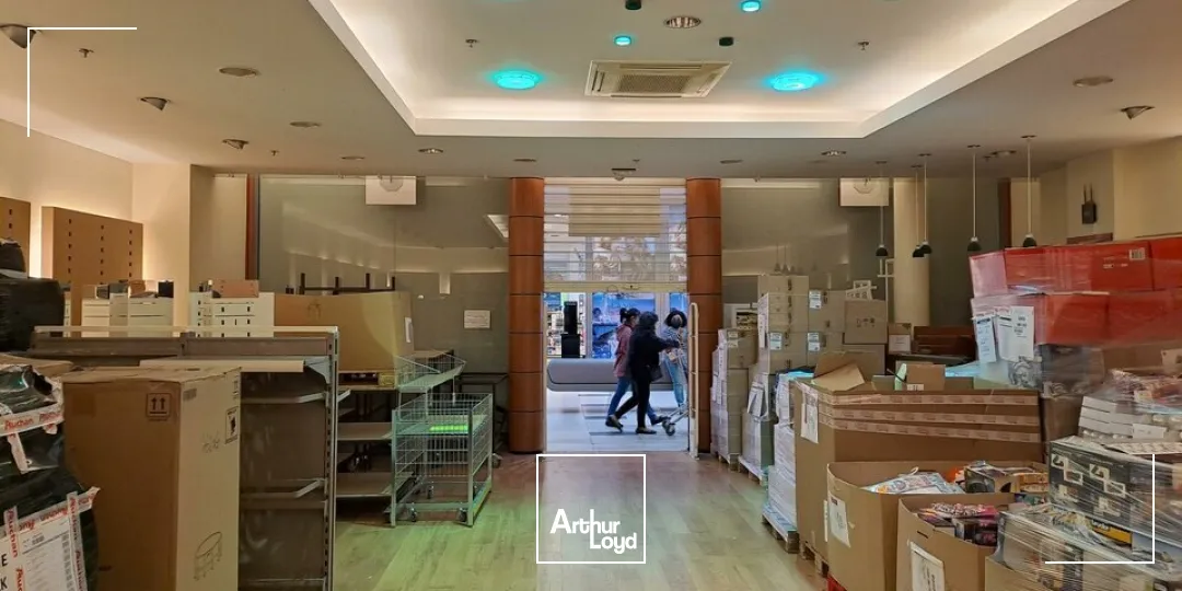 Locaux commerciaux - Location - CHATELLERAULT - 86100 - 196-196 - 7639733