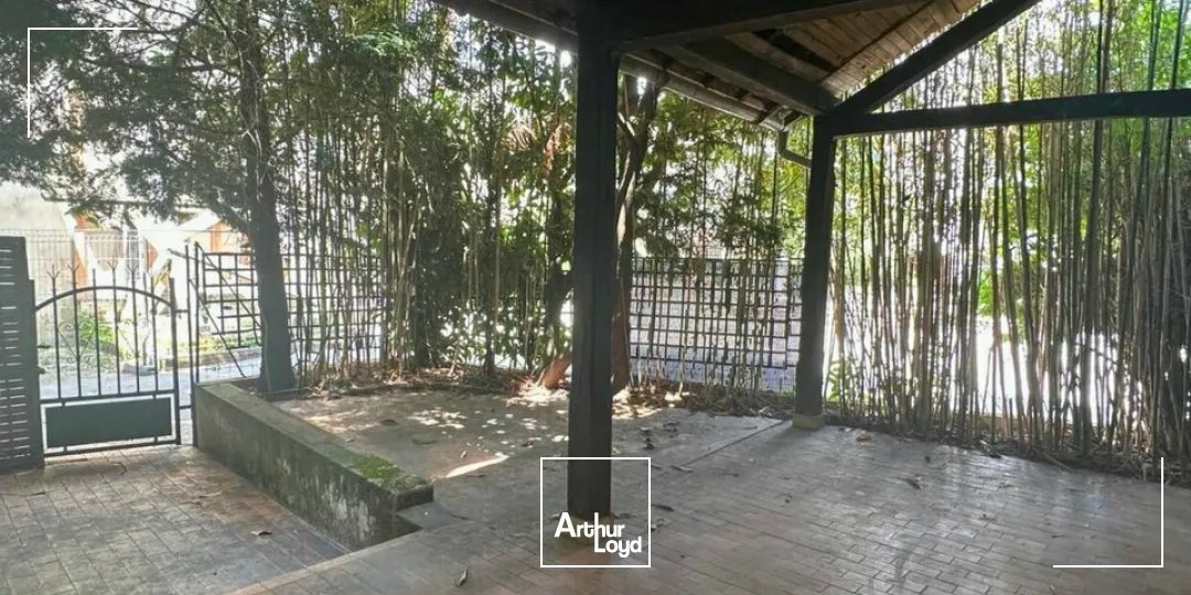 Locaux commerciaux - Location - BOURGES - 18000 - 83-83 - 7639794