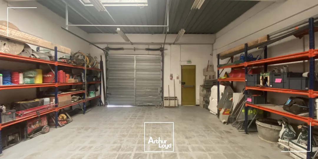 Locaux d'activité & Entrepôts - Location - VITROLLES - 13127 - 150-150 - 7639907