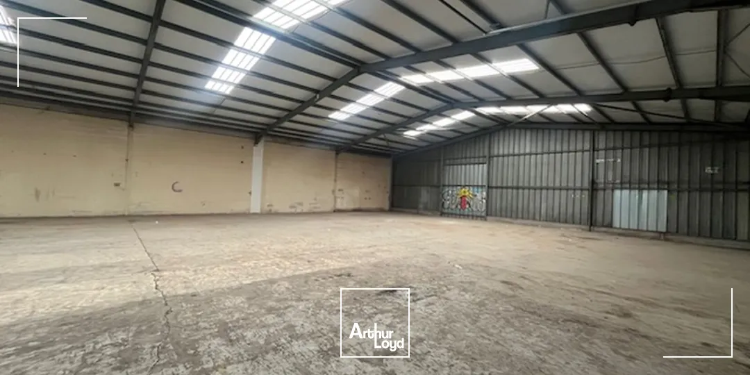 Locaux d'activité & Entrepôts - Location - LANDIVISIAU - 29400 - 845.7-2566.2 - 7639962