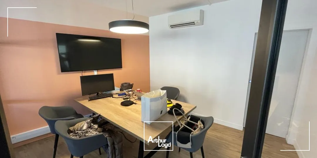 Locaux commerciaux - Location - CASSIS - 13260 - 77.09-77.09 - 7640300