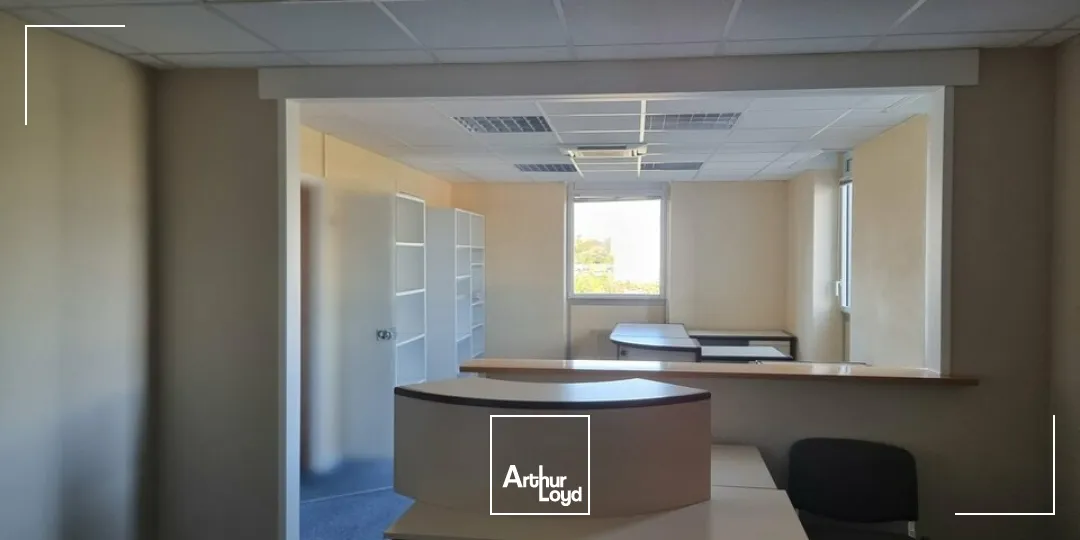 Bureaux - Vente - MOUILLERON-LE-CAPTIF - 85000 - 960-960 - 7640647