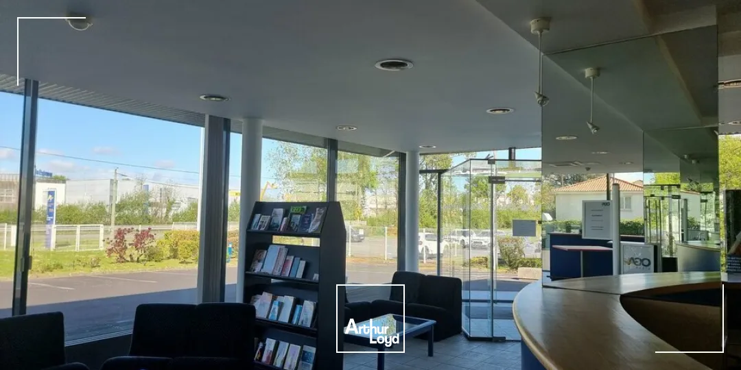 Bureaux - Vente - MOUILLERON-LE-CAPTIF - 85000 - 960-960 - 7640644