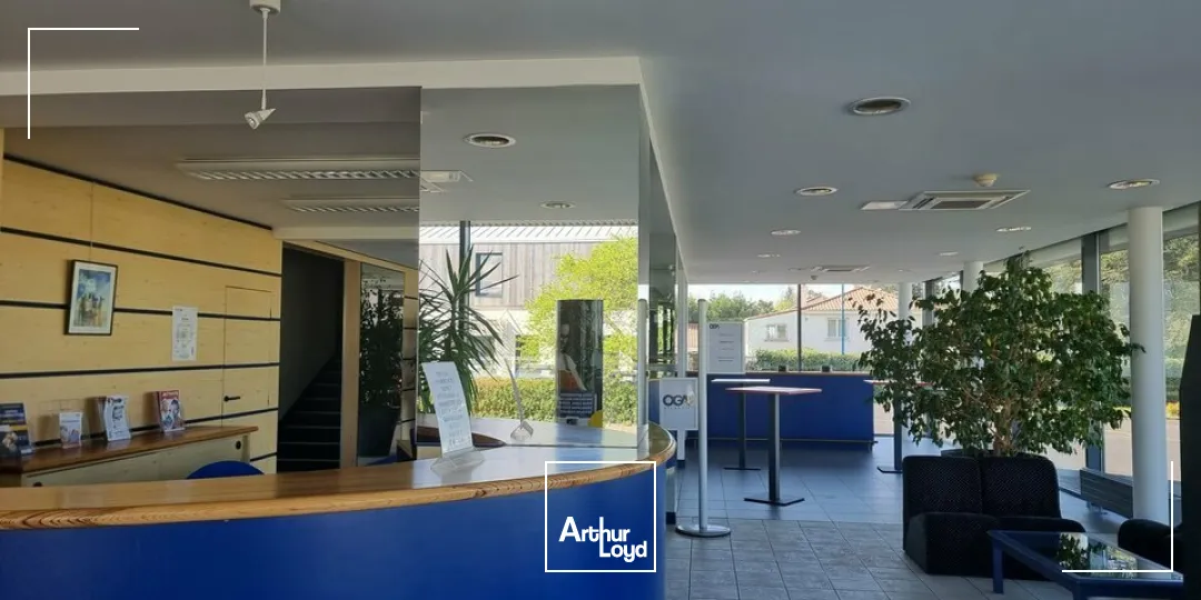 Bureaux - Vente - MOUILLERON-LE-CAPTIF - 85000 - 960-960 - 7640643
