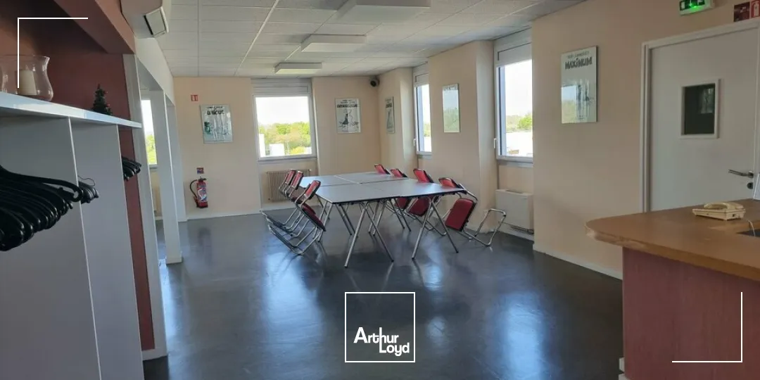 Bureaux - Vente - MOUILLERON-LE-CAPTIF - 85000 - 960-960 - 7640649