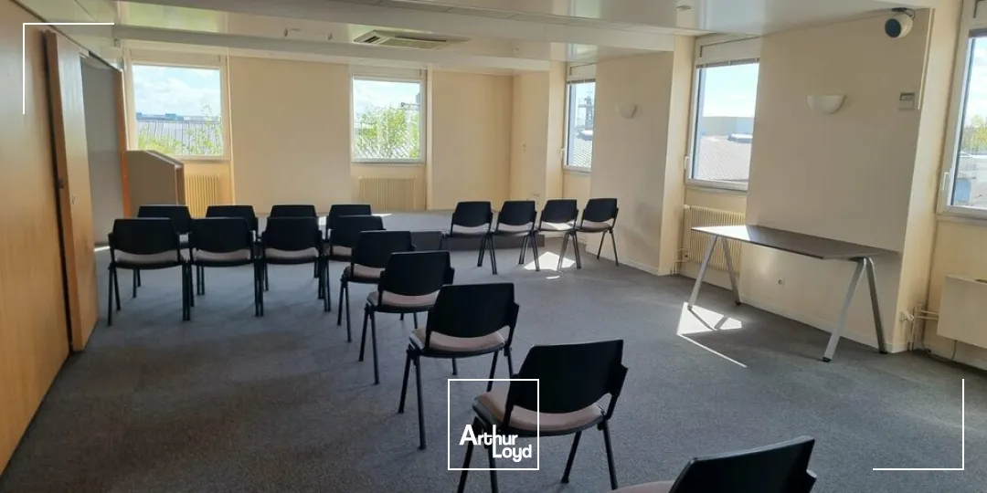 Bureaux - Vente - MOUILLERON-LE-CAPTIF - 85000 - 960-960 - 7640648