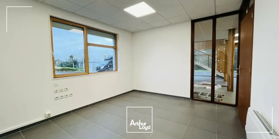 Locaux d'activité & Entrepôts - Vente - MONTIVILLIERS - 76290 - 885-885 - 7640695