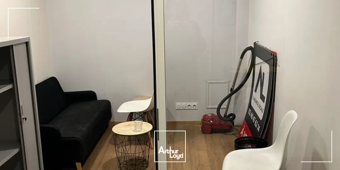 Locaux commerciaux - Location - NANTES - 44000 - 110-110 - 7641023