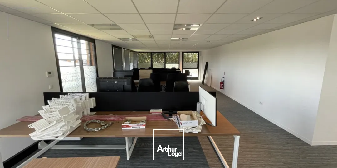 Bureaux - Vente - VILLENEUVE D'ASCQ - 59650 - 250-250 - 7641136