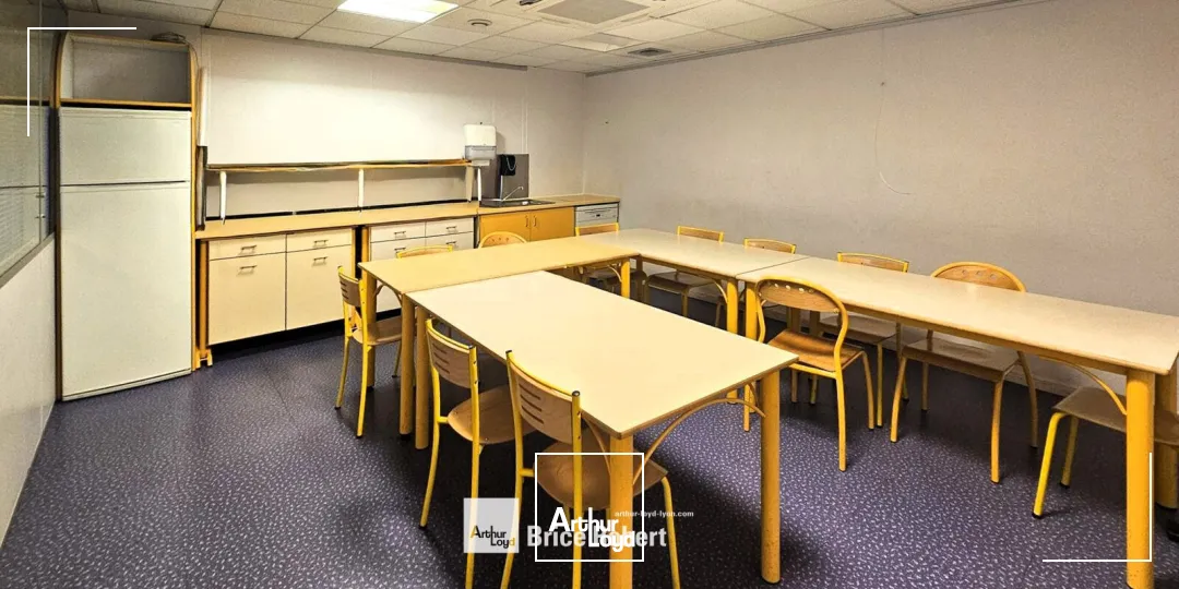 Bureaux - Location - VILLEURBANNE - 69100 - 240-240 - 7641378