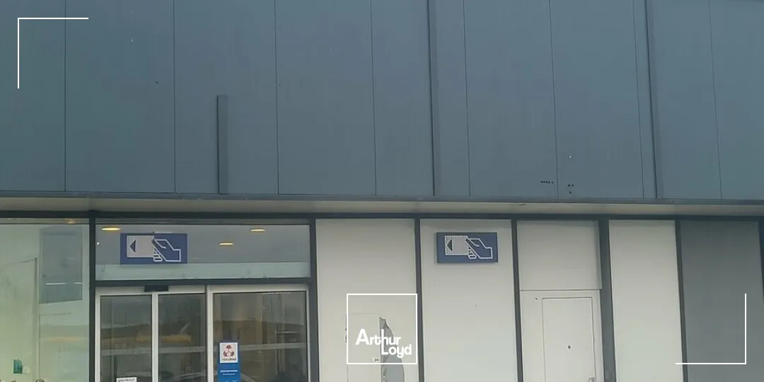 Locaux commerciaux - Location - CHATELLERAULT - 86100 - 200-200 - 7641579