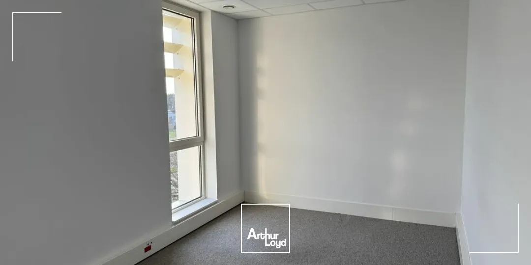 Bureaux - Location - TOURS - 37100 - 233.22-233.22 - 7641621