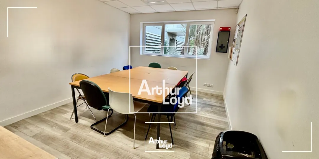 Locaux d'activité & Entrepôts - Location - SAINT JEAN DE VEDAS - 34430 - 600-600 - 7641706