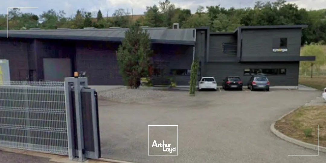 Locaux d'activité & Entrepôts - Location - LE CHAMBON FEUGEROLLES - 42500 - 935-935 - 7643144