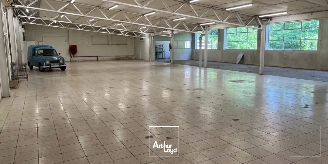 Locaux d'activité & Entrepôts - Vente - SAINT SAULVE - 59880 - 1400-1400 - 7643221