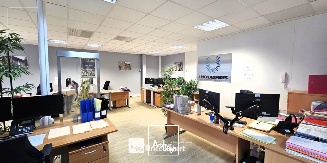 Bureaux - Location - RILLIEUX LA PAPE - 69140 - 351.62-351.62 - 7643908