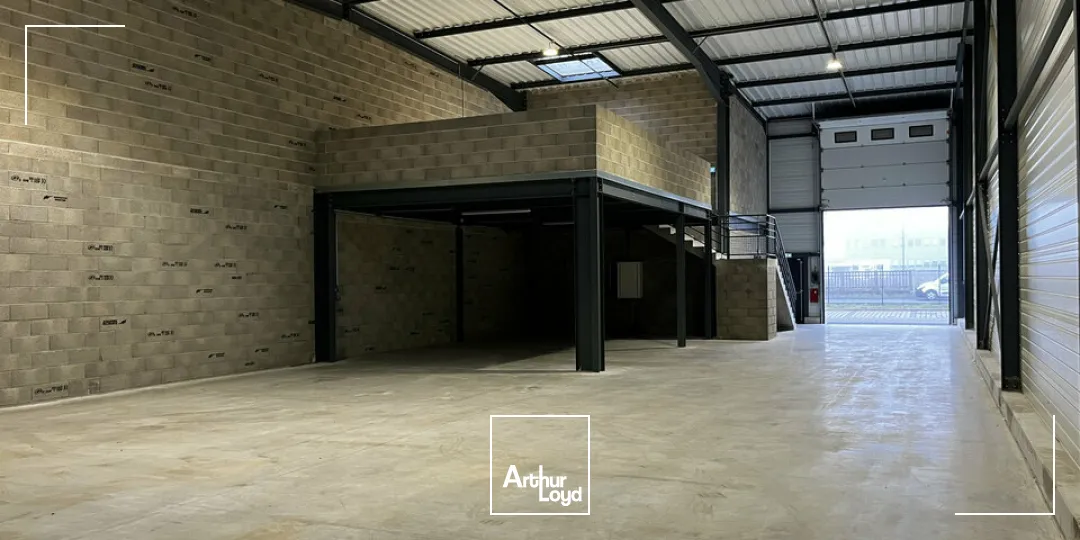 Locaux d'activité & Entrepôts - Vente - SOUFFELWEYERSHEIM - 67460 - 385-385 - 7644064