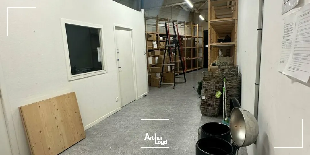 Locaux commerciaux - Location - TULLE - 19000 - 636.4-636.4 - 7644089