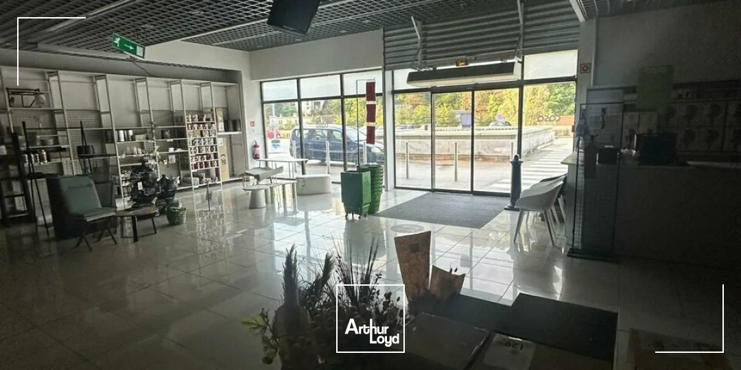 Locaux commerciaux - Location - TULLE - 19000 - 636.4-636.4 - 7644094